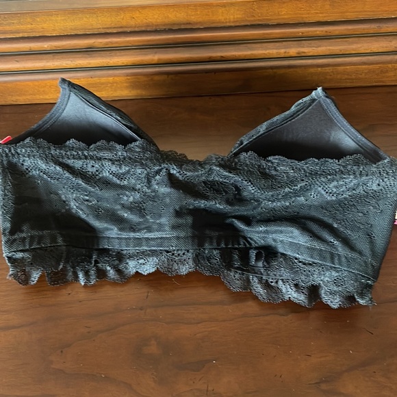 NWT Spanx Undie-Tectable Lace Bra - Picture 6 of 7